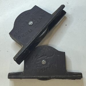 Gietijzer rolslot 50 mm Schwalbe/Zwaluw