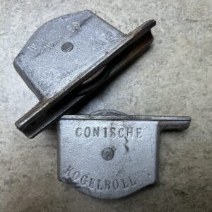 Gietijzer rolslot 65 mm Conische Kogelrollen